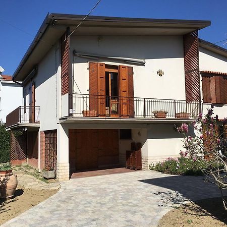 La Casa Di Nila Apartment Pisa Bagian luar foto