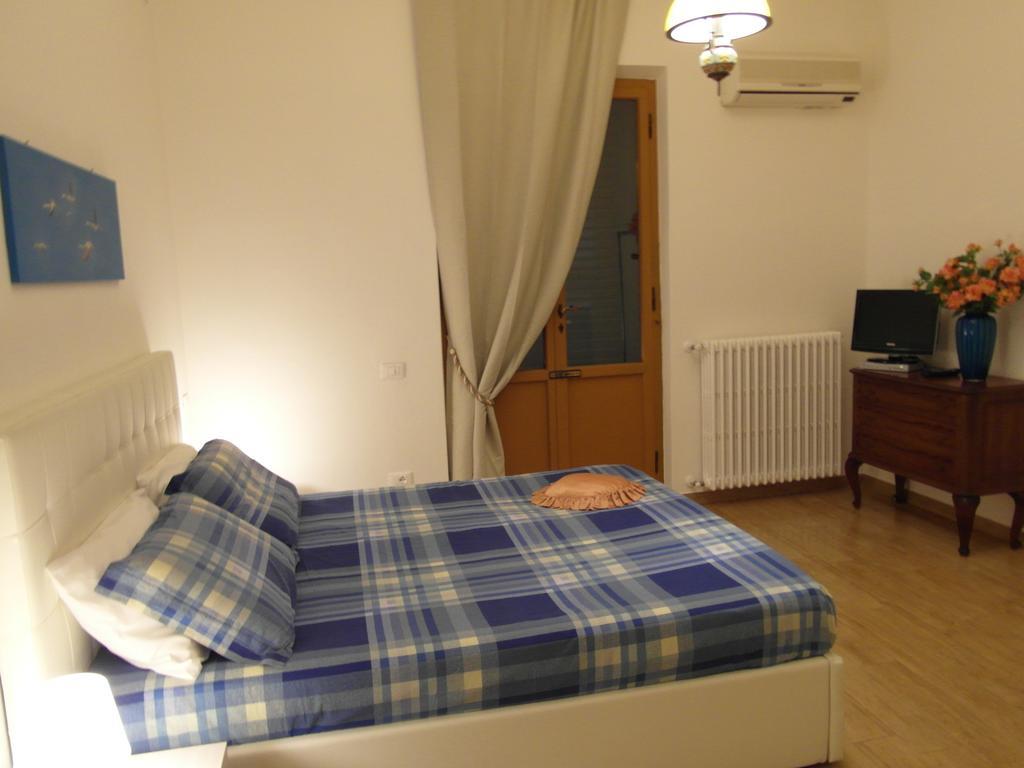 La Casa Di Nila Apartment Pisa Bagian luar foto