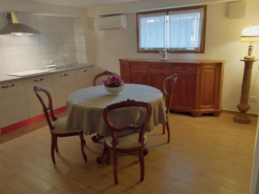 La Casa Di Nila Apartment Pisa Bagian luar foto