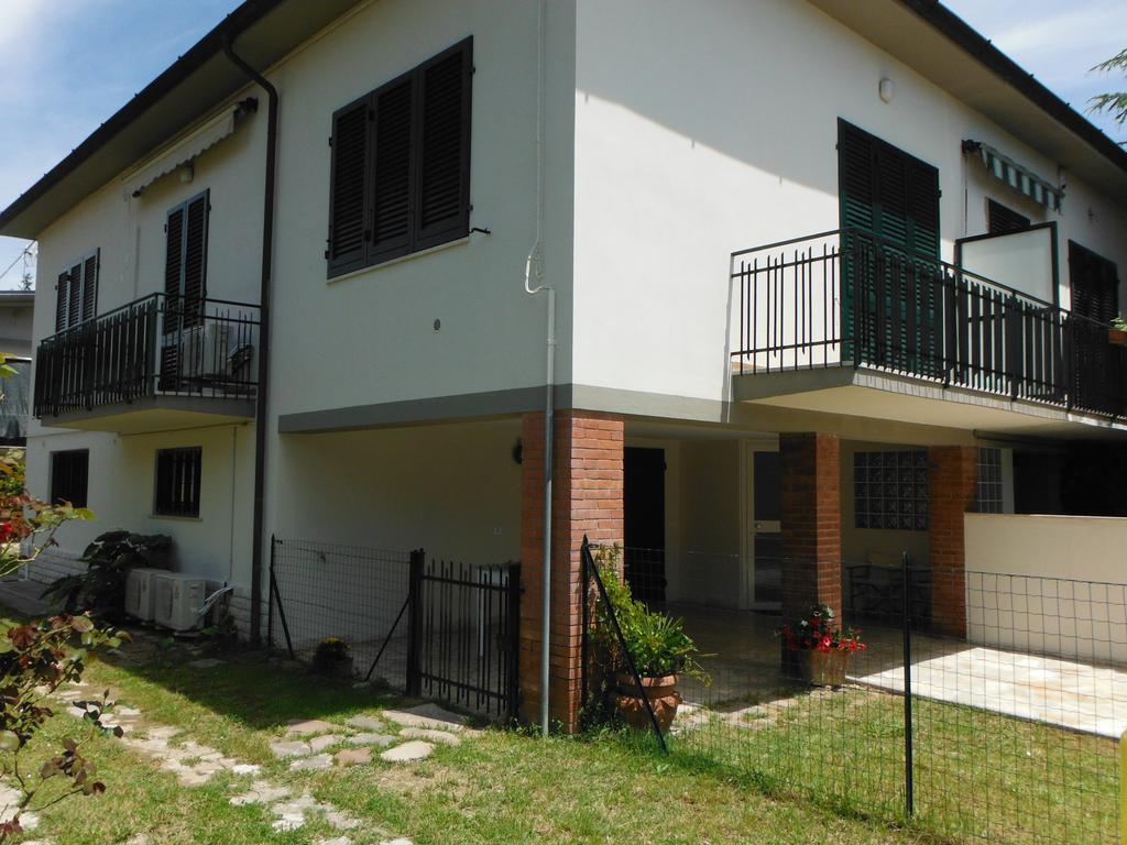 La Casa Di Nila Apartment Pisa Bagian luar foto