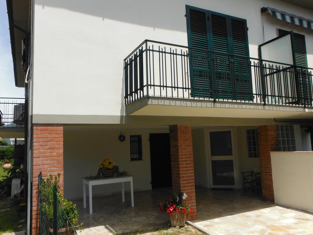 La Casa Di Nila Apartment Pisa Bagian luar foto