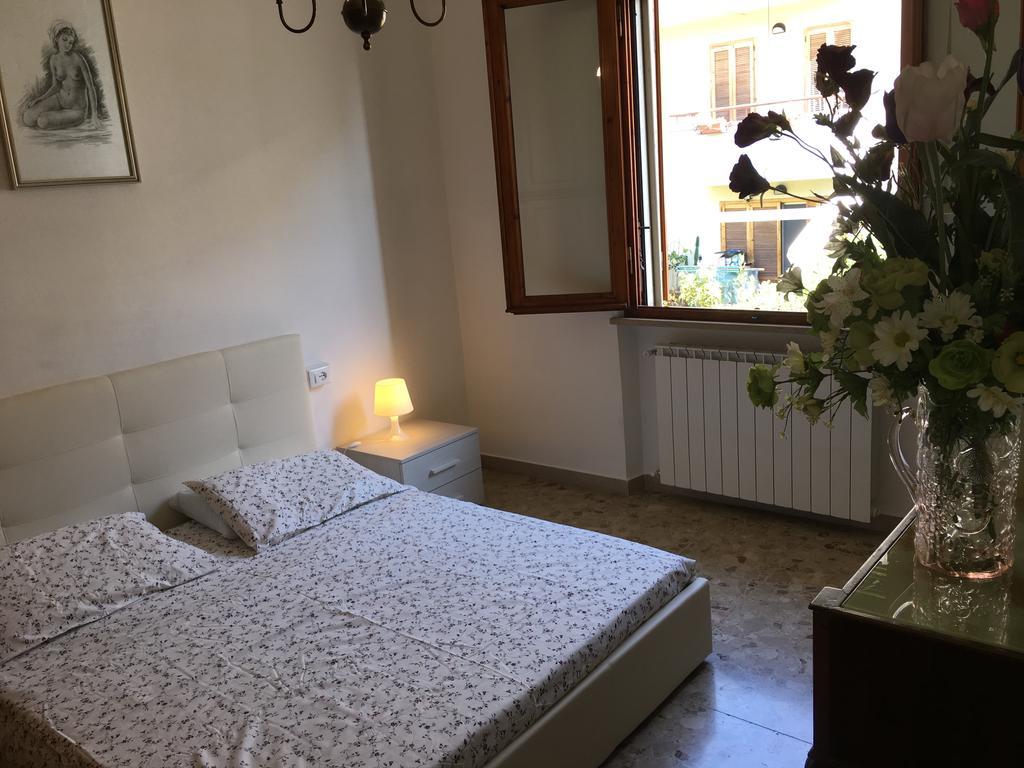 La Casa Di Nila Apartment Pisa Bagian luar foto
